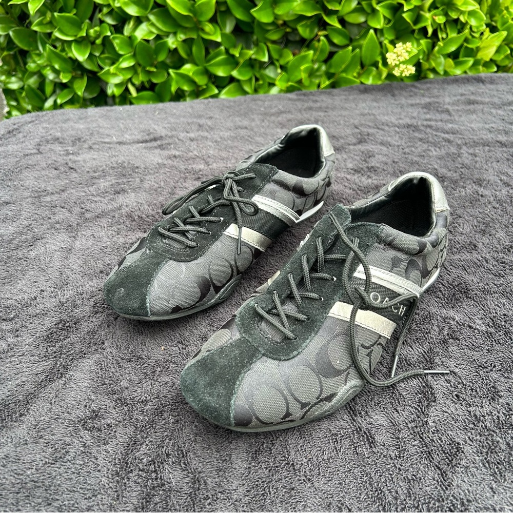 Coach women’s Black Sneakers